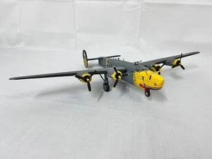 Corgi AA34015 Series Consolidated B-24H Liberator 1:72 Model Plane Only - Picture 1 of 24