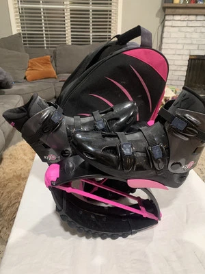 Botas de exercício Kangoo Jumps KJ XR3 médias masculinas 6-8 / femininas 7-9 pretas usadas - Imagem 1 de 4