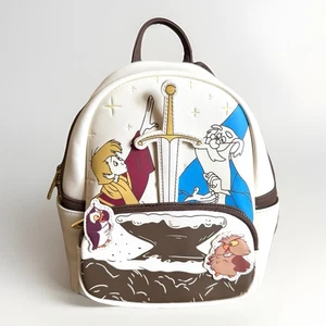 Disney Loungefly Mini Mochila La Espada en la Piedra Arthur Merlin Bolso - Imagen 1 de 12