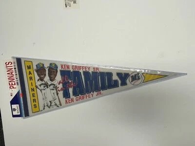 Griffey Jr  Wincraft Pennant Mint Condition! New - Image 1 of 2