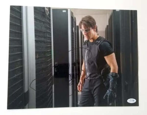 Tom Cruise Autographed Signed 11x14 Photo ACOA - Picture 1 of 5