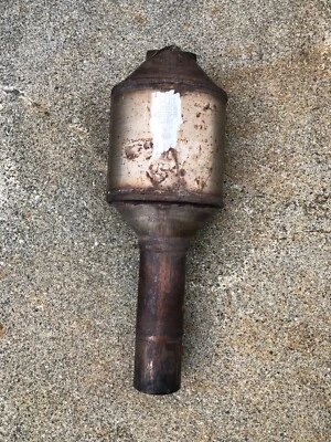 Convertidor catalítico Ford Fusion Hybrid 2010-2012 OEM AE53-5F297-EA Foto 1 de 4