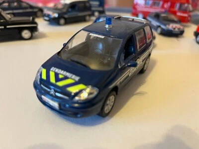 GENDARMERIE  NATIONALE CITROEN C8 - SECOURS ROUTIER  - NOREV - 1/43 - Photo 1/4