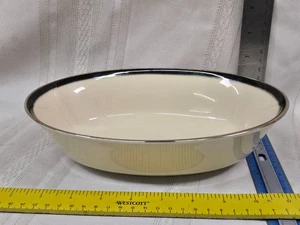 Lenox Black Royale ovale Gemüseschüssel 9 1/2" schwarz mit Platin Hergestellt in den USA - Bild 1 von 4