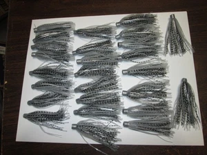 25 - QUICK CHANGE SILICONE RUBBER SKIRTS - 3" LONG - SILVER AND BLACK, - Picture 1 of 12