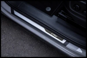 Fit Honda CR-V Chrome/Carbon Door Sill Scratch Protectors S.Steel 4pcs - Imagen 1 de 4