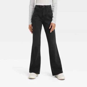 Women's High-Rise Flare Jeans - Universal Thread Black Wash Size 4 Short - Picture 1 of 16