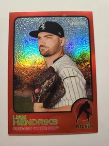 2022 Topps Heritage Chrome Liam Hendriks Rosso Rifrattore Parallelo 345/573 #6 - Foto 1 di 3