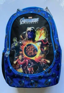 Zaino Ovetto MARVEL AVENGERS con 3 capienti tasche frontali, con tasca interna - Imagen 1 de 2