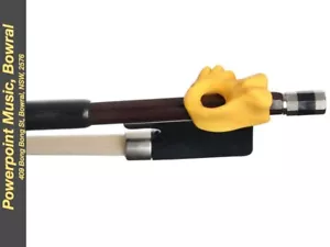 Bow Hold Fish for Violin/Viola - Sunny Yellow - Picture 1 of 6