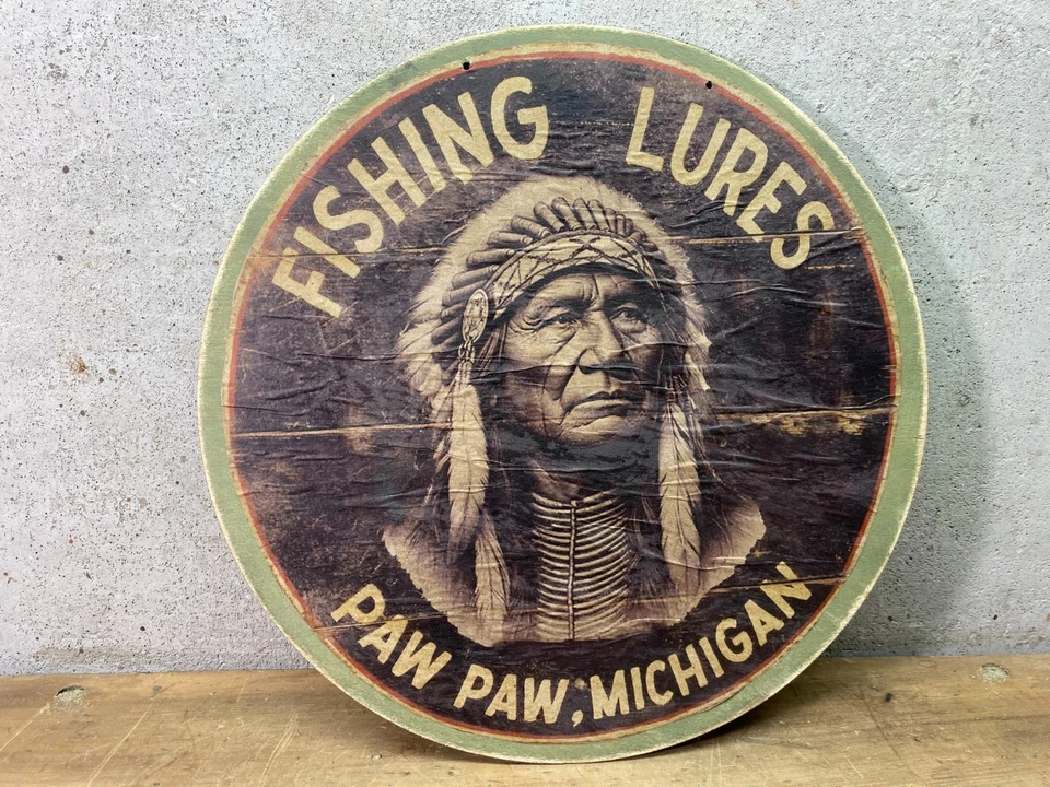 Señuelos de pesca con pata de pata de letrero de 12 pulgadas de madera de pesca vintage con jefe y valiente Foto 1 de 4