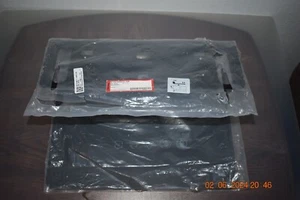 Neu Samsung BN96-49070L Ständer Basis Abdeckung Hals BN63-19247A für 65" Samsung TV - Bild 1 von 6