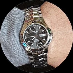 OMAX 5atm Classic Silver S.Steel Epson Seiko Movt Sporty Day & Date Watch DYB281 - Picture 1 of 9