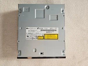 LG GH22NS30 5,25" (intern) DVD±RW SATA Laufwerk - Bild 1 von 2