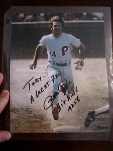 2 AUTHENTIC PETE ROSE AUTOGRAPHS AND PHOTOGRAPHS 8" X 10" BBA-45 - Picture 1 of 4
