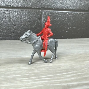 MPC Vintage Knights Templar Crusades Knight red and silver - 2.5” tall - Picture 1 of 6