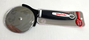 Betty Crocker Essentials Pizza Cutter NEW 3-1/2" Stainless Steel Wheel Slicer - Picture 1 of 5