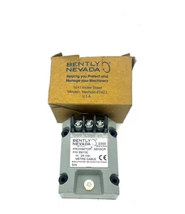 ~NEW~BENTLY NEVADA P.N.:330100  VIBRATION TRANSMITTER IN FACTORY PACKAGING! - Picture 1 of 1