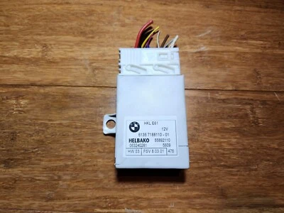 BMW 745i 750i 760i li 2002-2008 módulo de control de tapa de maletero 6135 7188110 - 01 Foto 1 de 4