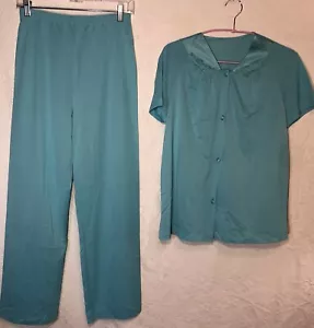 Vintage Vanity Fair 2 Piece Nylon Pajama Pant & Top Set Size 36 - Picture 1 of 5