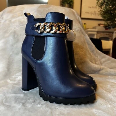 New Shoedazzle Women’s 6.5 High Heeled Ankle Boot Navy Blue With Gold Hardware. - Image 1 of 4