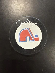 Craig Wolanin Autografato Quebec Nordiques Grande Logo Puck - Foto 1 di 1