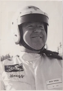 Foto de prensa 1969 Midget piloto de coche de carreras Bob Gregg - Imagen 1 de 2
