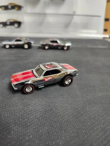 Hot Wheels RLC 67 Camaro chrom mit roten Streifen 1/5000 lose - Bild 1 von 8