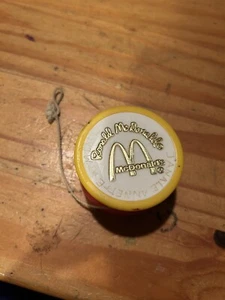 Original Vintage 1970s Duncan Butterfly McDonald's Gold Etched Yo-yo Toy Yellow - Picture 1 of 6
