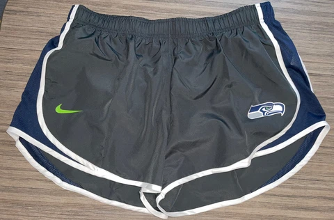 NWT XL Womens Nike Shorts, Seattle Seahawks, Elastic waist, Built in underwear Cover
