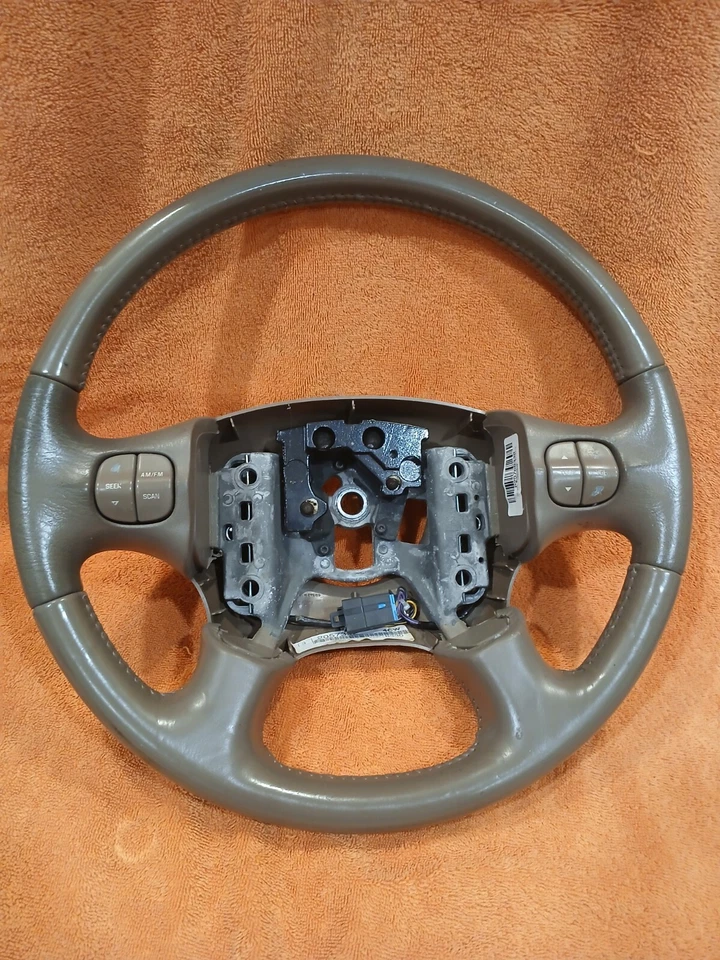 Volante Buick Park Avenue 2001   Foto 1 de 4