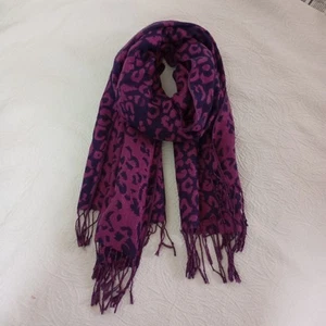 Scarf With Fringed Edges for Women Purple and Black Printed - Picture 1 of 6