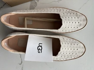 UGG Women’s Shoes Size 8 NIB - Picture 1 of 5