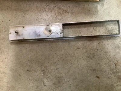 1974 PONTIAC CATALINA-BONNEVILLE PARKING MARKER DRIVING LIGHT BEZEL  #493222 - Image 1 of 3