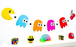 80s Party Decoration Pacman and Ghosts Bunting Decoration Pac man 160cm long