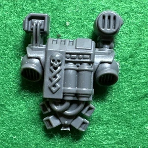 Warhammer 40k Space Marine Apotheker Rucksack Gebiss Dark Angels Games Workshop 🟢 - Bild 1 von 3