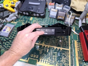 Sega Saturn EE. UU. Exacto VACÍO-Intacto-Negro^MK-80000A^IV#1 Estuche Inferior SOLO-OK-LEER - Imagen 1 de 16