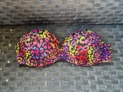 Sujetador push-up sin tirantes estampado de leopardo arco iris ROSADO 34B Victoria’s Secret Foto 1 de 4