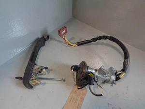 Llave de barril de encendido Discovery 2 y manija de puerta Land Rover 1998 a 2004 L25065 - Imagen 1 de 12