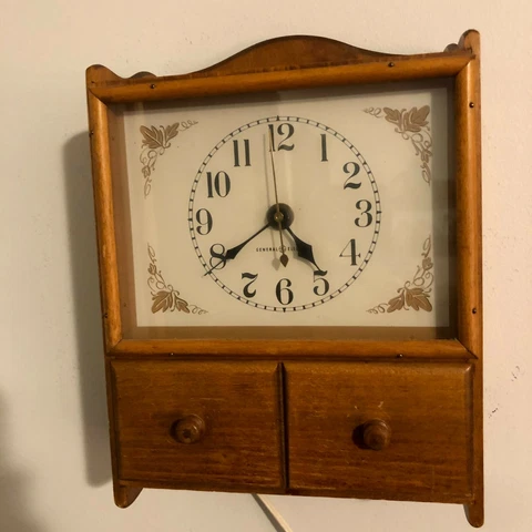 Vintage General Electric wooden wall clock w/drawer rustic colonial decor 2082A Cover