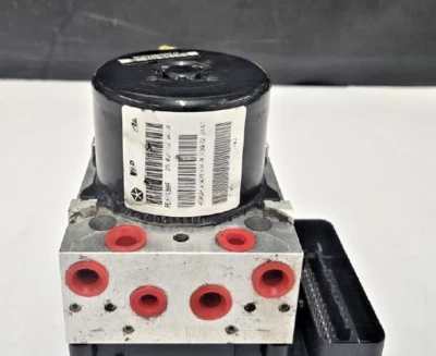 2008 Jeep Grand Cherokee Jeep Commander ABS Anti Lock Brake Pump Assembly OEM - Image 1 of 4