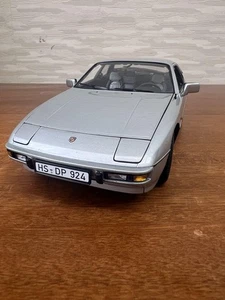 1/18 MINICHAMPS PORSCHE 924 17055 - Imagen 1 de 13