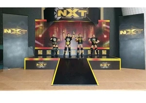 WWE NXT Custom Pop Up Stage Arena Mattel Jakks Elite Action Figure - Bild 1 von 3