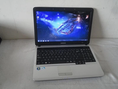 Samsung RV510  15.6" Windows 7 Laptop Dual Core T3500 640Gb 4Gb Webcam Office - Image 1 of 4