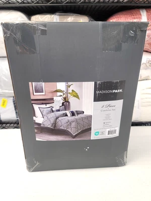 Juego de edredón jacquard Madison Park Medina 8 piezas, Queen Navy Foto 1 de 4