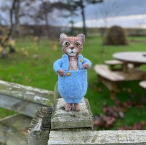Beatrix Potter - Tom Kitten Needle Felting Craft Kit - Picture 1 of 4