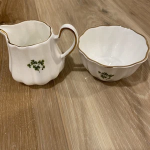 Royal Tara Zuckerdose & Milchkännchen Fine China Kleeblatt Kleeblatt Irland Goldrand - Bild 1 von 11