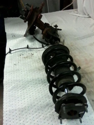 2011-2014 Ford Edge Driver Left Knee Suspension OEM - Image 1 of 4