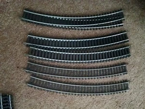 Model Power HO Scale Curved Track 18 Deg. Steel Used - Picture 1 of 3