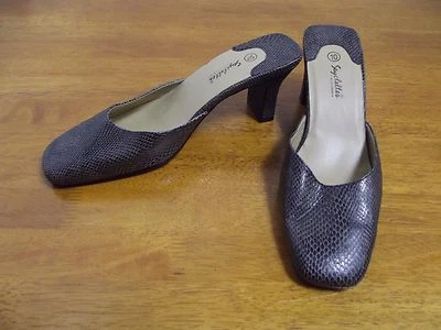 Seychelles Womens Size 10 Snakeskin Square Classic Slides Heels Sandals Shoes - Image 1 of 4